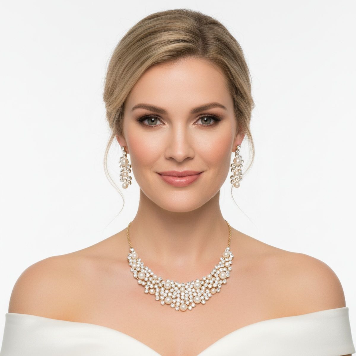 Bib Wedding or Event Gold and Pearl Rigid Necklace