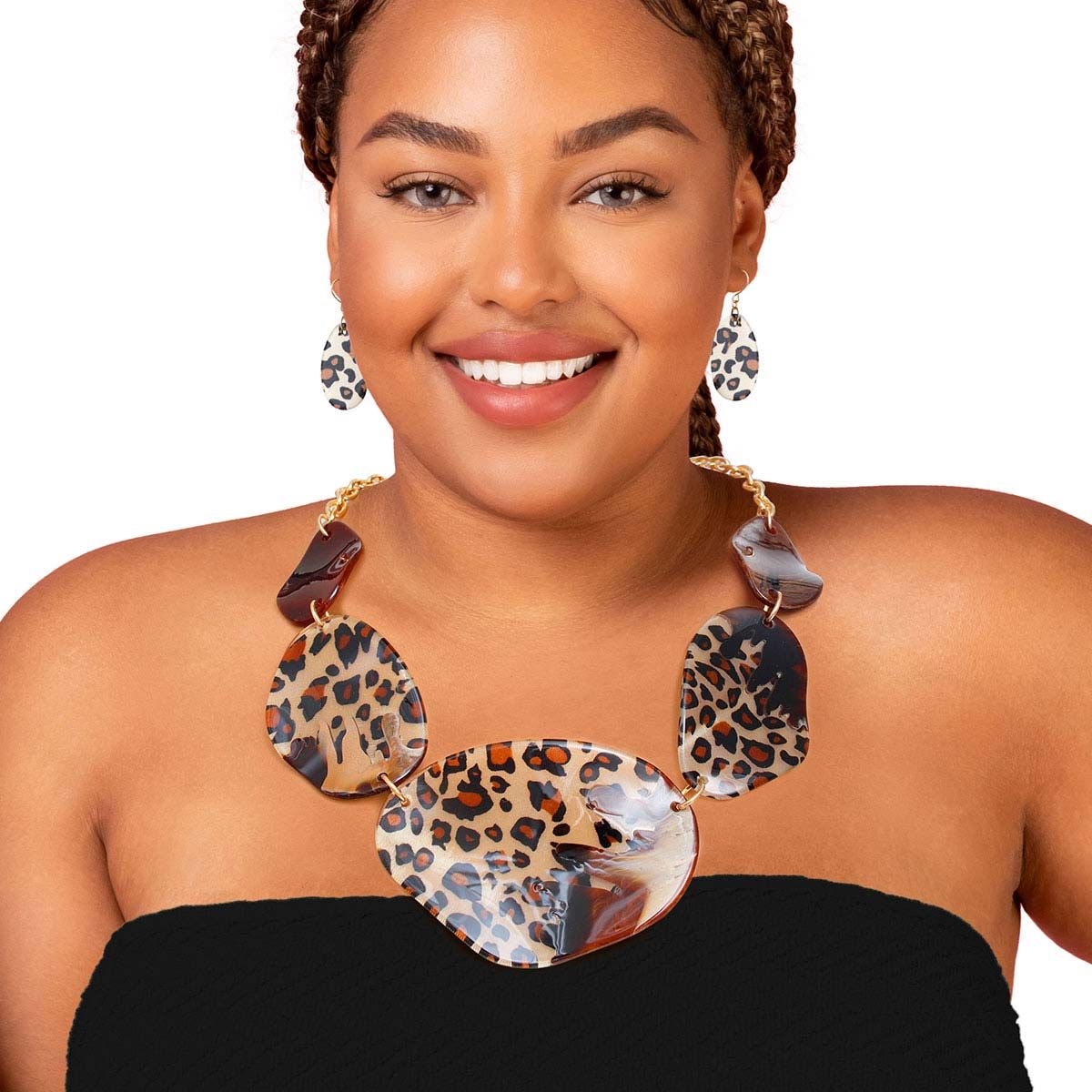 Marbled Leopard Dipped Collar Necklace