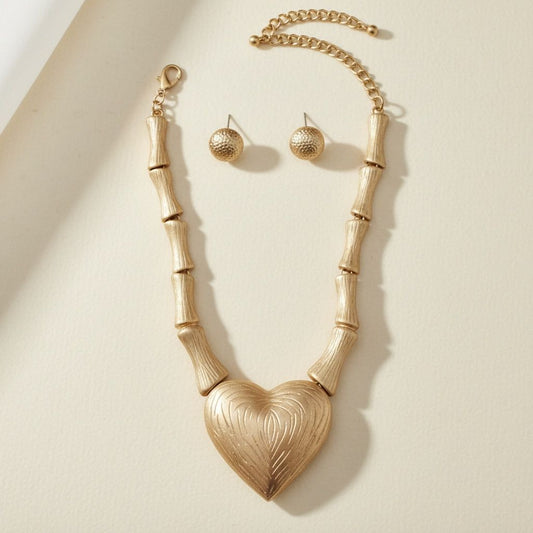 Pendant Matte Gold Bamboo Heart Modern Necklace