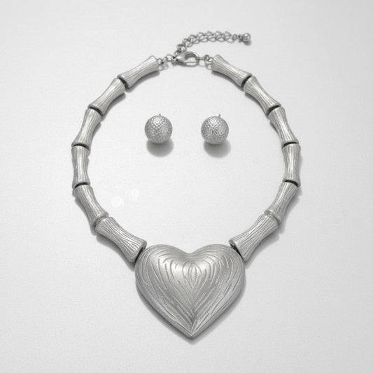 Pendant Matte Silver Bamboo Heart Modern Necklace