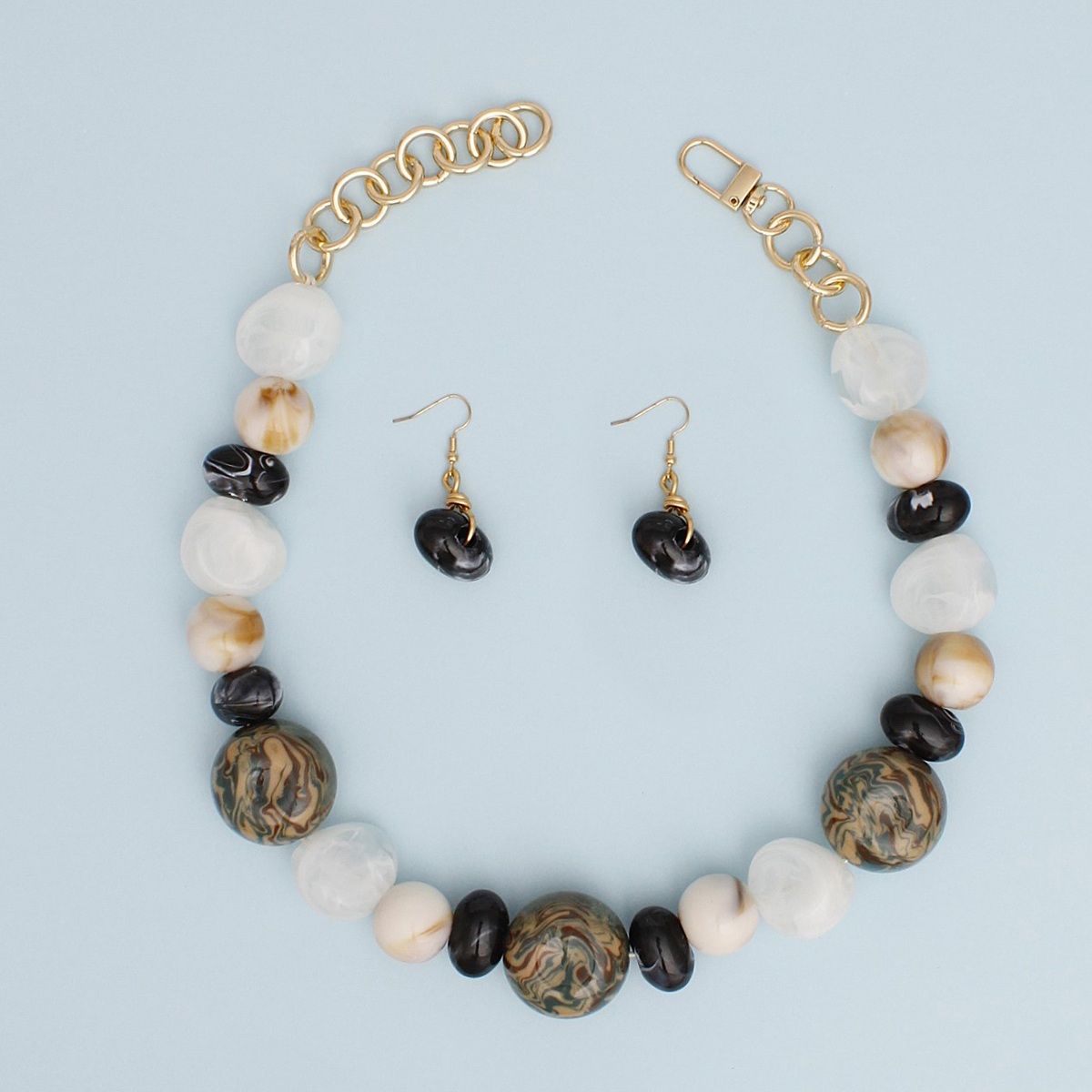 Beaded Black White Dreamy Oceanic Chunky Necklace